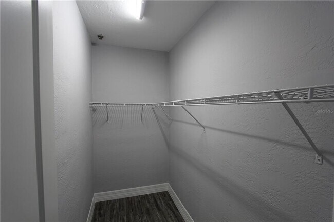 Building Photo - 5120 24th Ave S