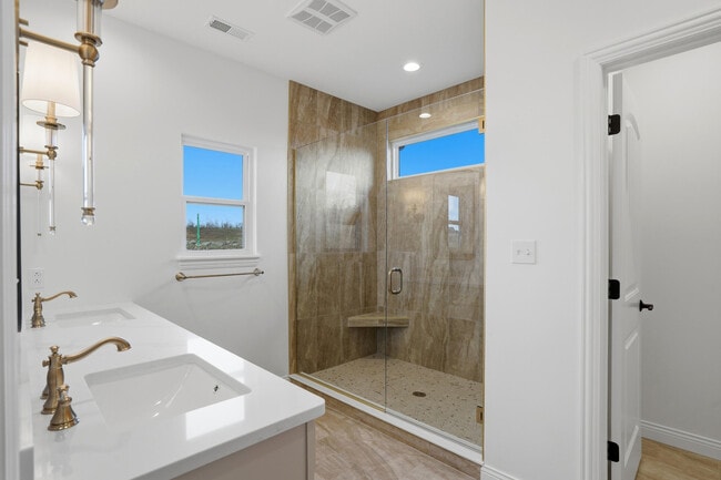 Building Photo - 2700 Easley Cabin Cir