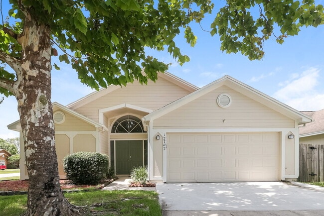 Building Photo - 12702 Whiterapids Dr