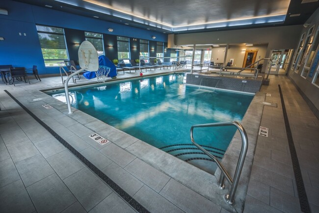 Building Photo - Live the U32 Lifestyle in this 4 Bedroom 2...