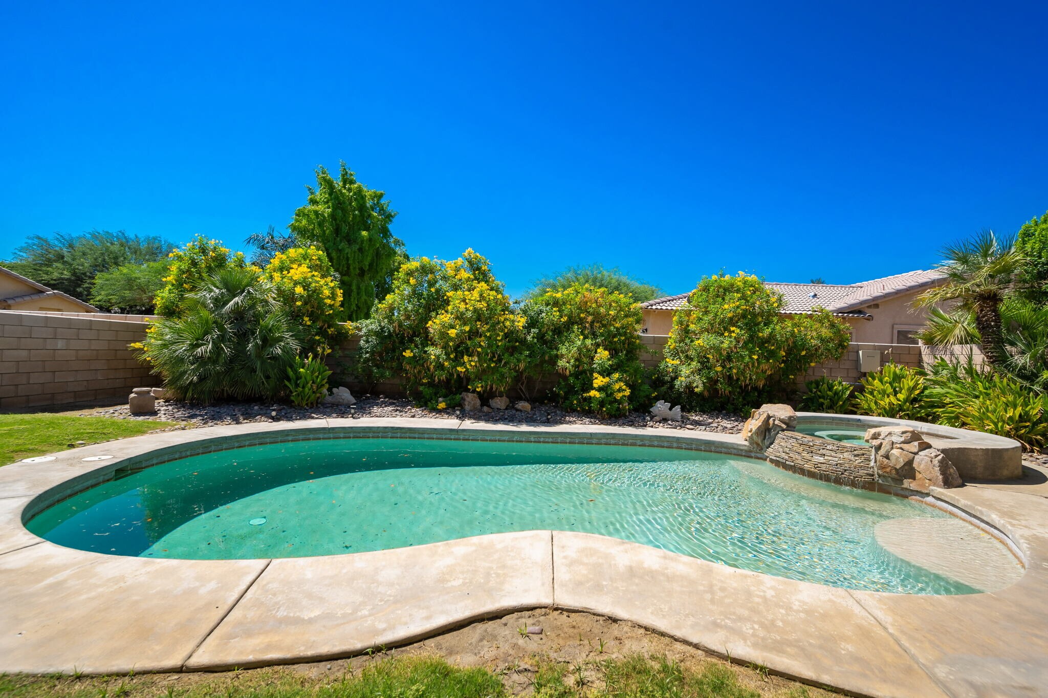Building Photo - 79309 Paseo del Rey