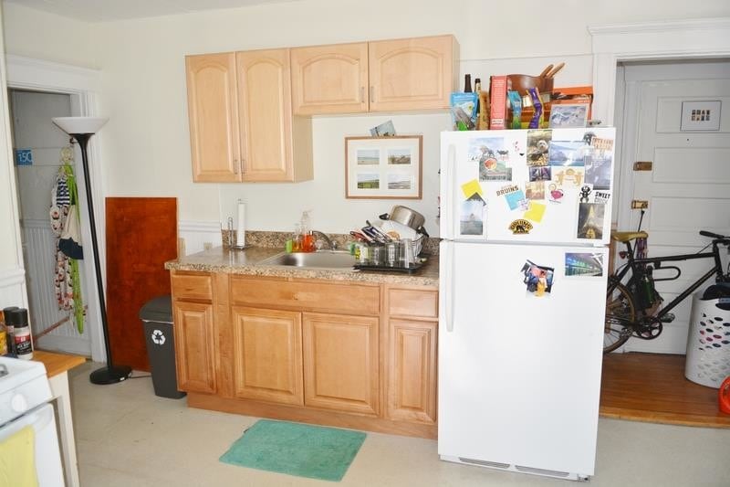 Building Photo - 40 Linden Ave