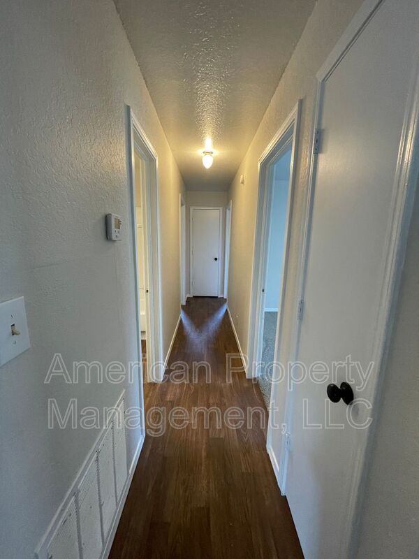 Building Photo - 13129 E 44th St