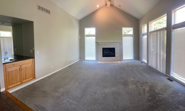Building Photo - 7824 Watford Dr