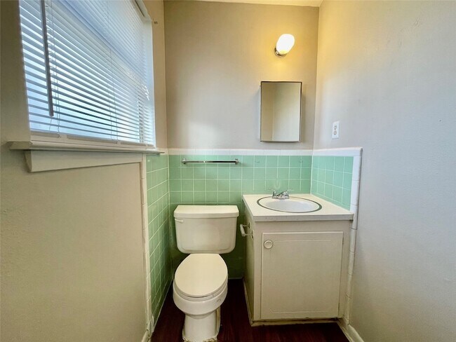 Building Photo - 3809 Titan Trail