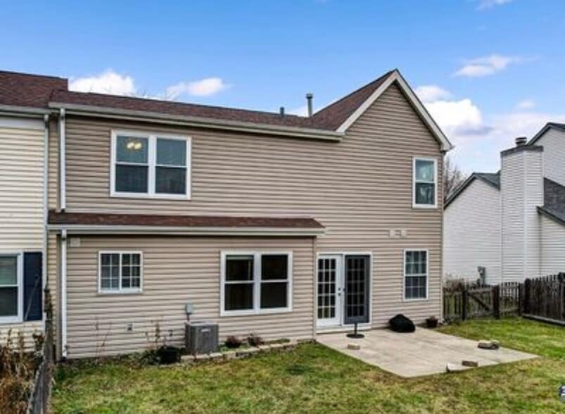 Building Photo - 486 Buckingham Dr