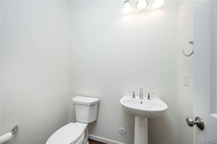 Downstairs half bathroom - 2008 Libbie Lake West St