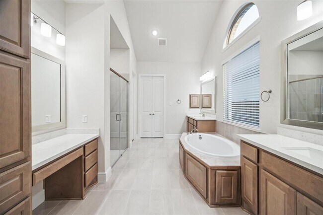 Building Photo - 13803 Dorado Pointe Dr