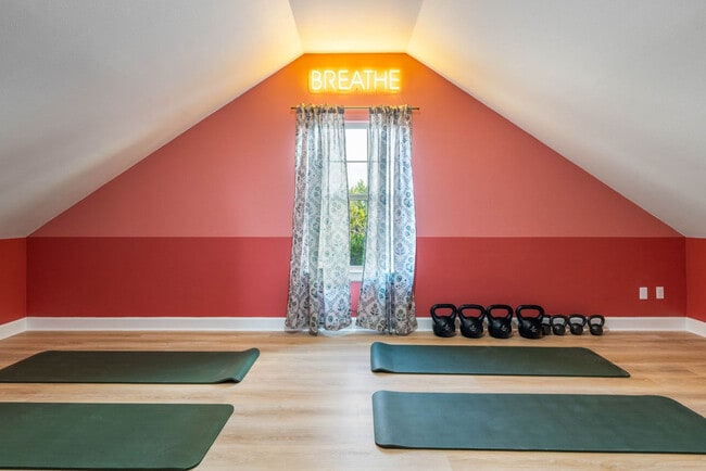 Building Photo - 13420 Trail Driver St