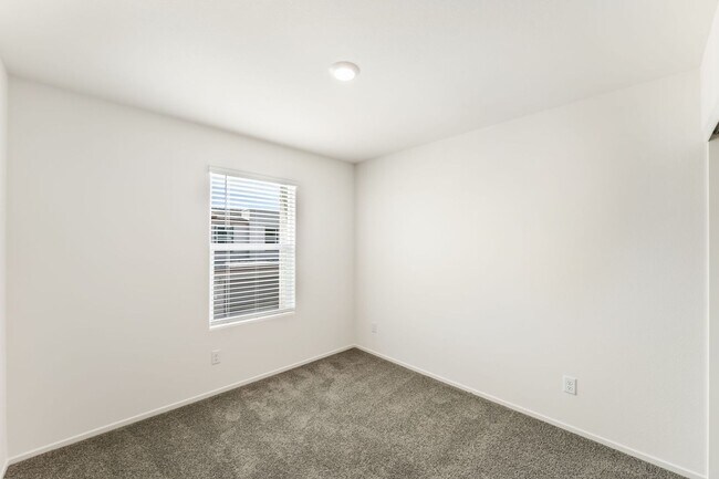 Building Photo - 7352 Joanna Brk St