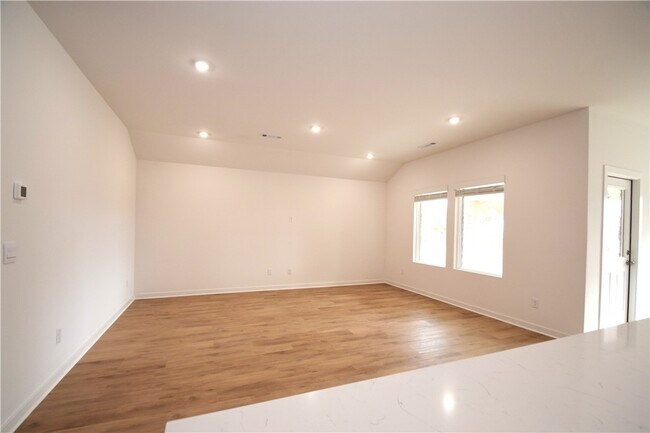 Building Photo - 373 Florida Ave