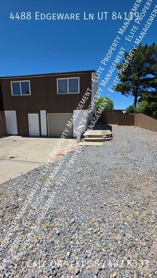 Building Photo - 4488 Edgeware Ln