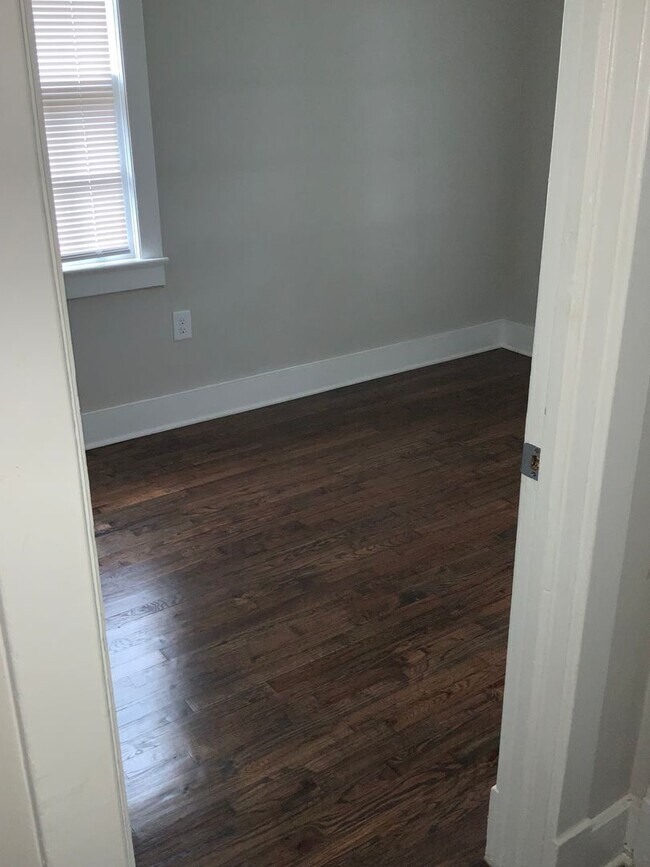 Building Photo - 108 Myrtle Dr