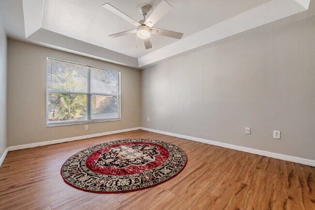 Building Photo - 6724 Summer Haven Dr