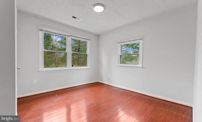 Building Photo - 7804 Old Carolina Rd