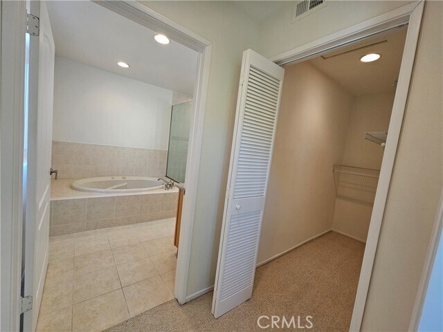 Building Photo - 1812 N Fairgreen Dr