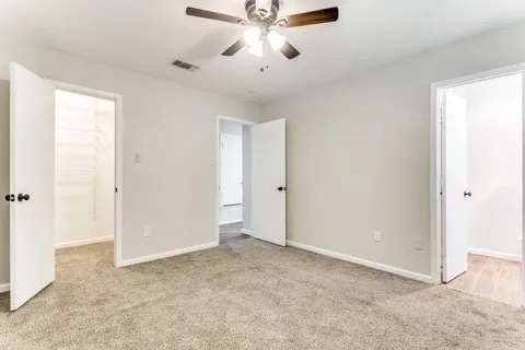 Building Photo - 6232 Crickethollow Dr