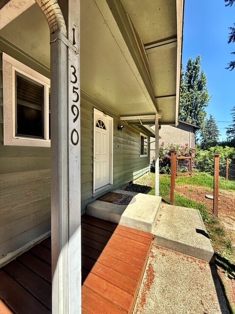 Building Photo - 13590 NW Coho Run