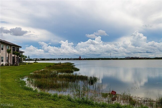 Building Photo - 16524 Kingwood Ln