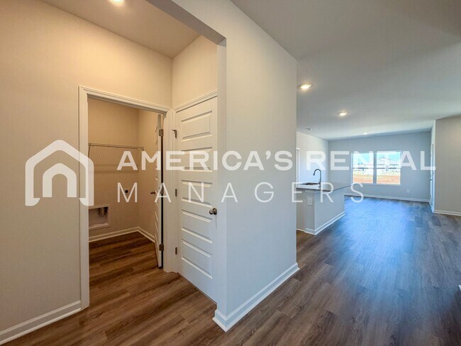 Building Photo - New Construction Home for Rent!