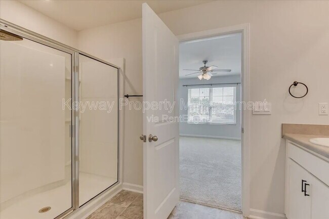 Building Photo - 930 Quaint Parish Cir