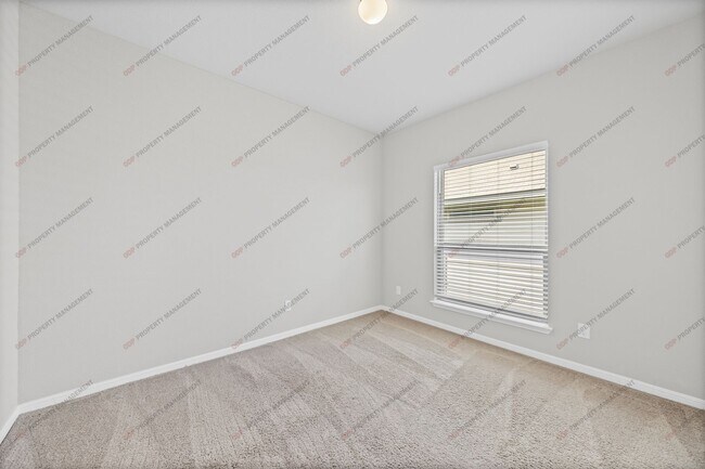 Building Photo - 7901 Hickman St