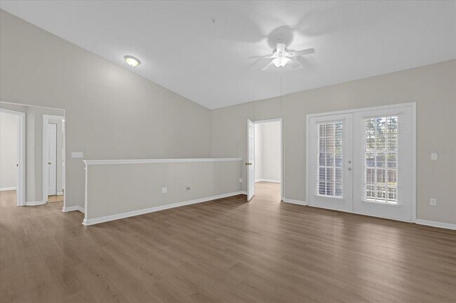 Building Photo - 14304 Fredricksburg Dr