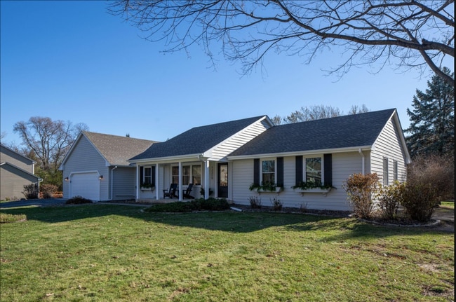 Building Photo - 12215 Westridge Ln