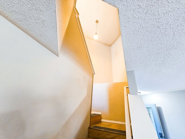 Building Photo - 2221 Collins Way