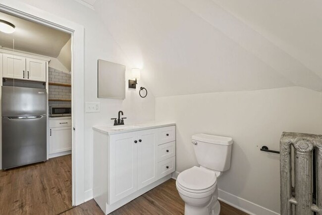 Building Photo - 101 Union Ave