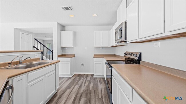 Building Photo - 5700 Ty Lindstrom