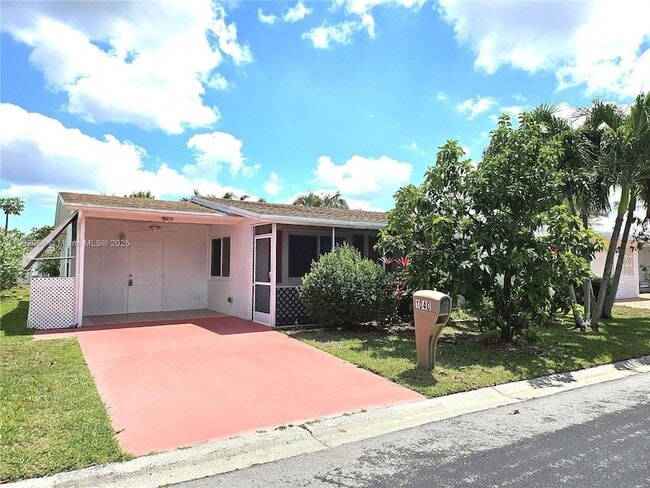 Building Photo - 1040 NW 73rd Terrace