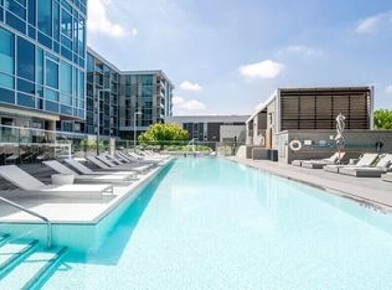 Building Photo - 4200 W 17th Ave