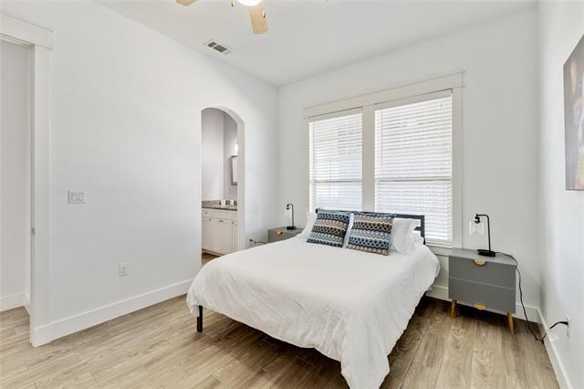 Building Photo - 1399 E Highland Rd