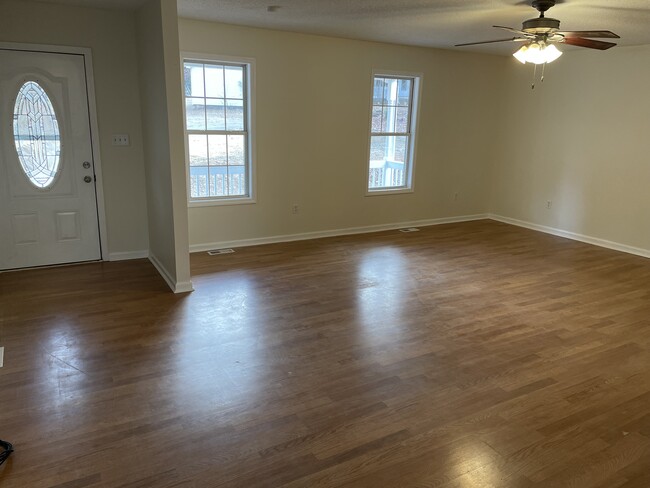 Living Room - 7490 NC-231