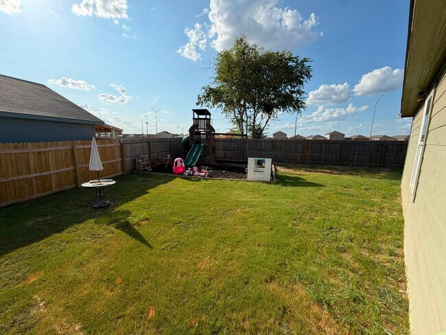 Building Photo - 4011 Imogene Ivy