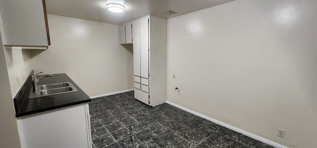 Kitchen - 1219 W 144th St