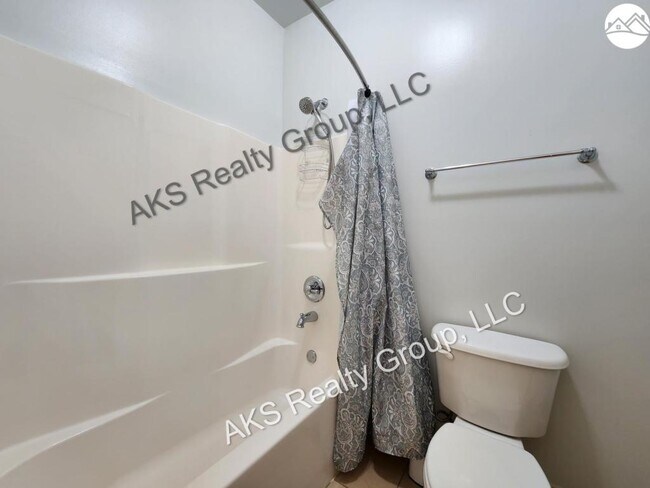 Building Photo - 3051 Eagle Ridge Ln