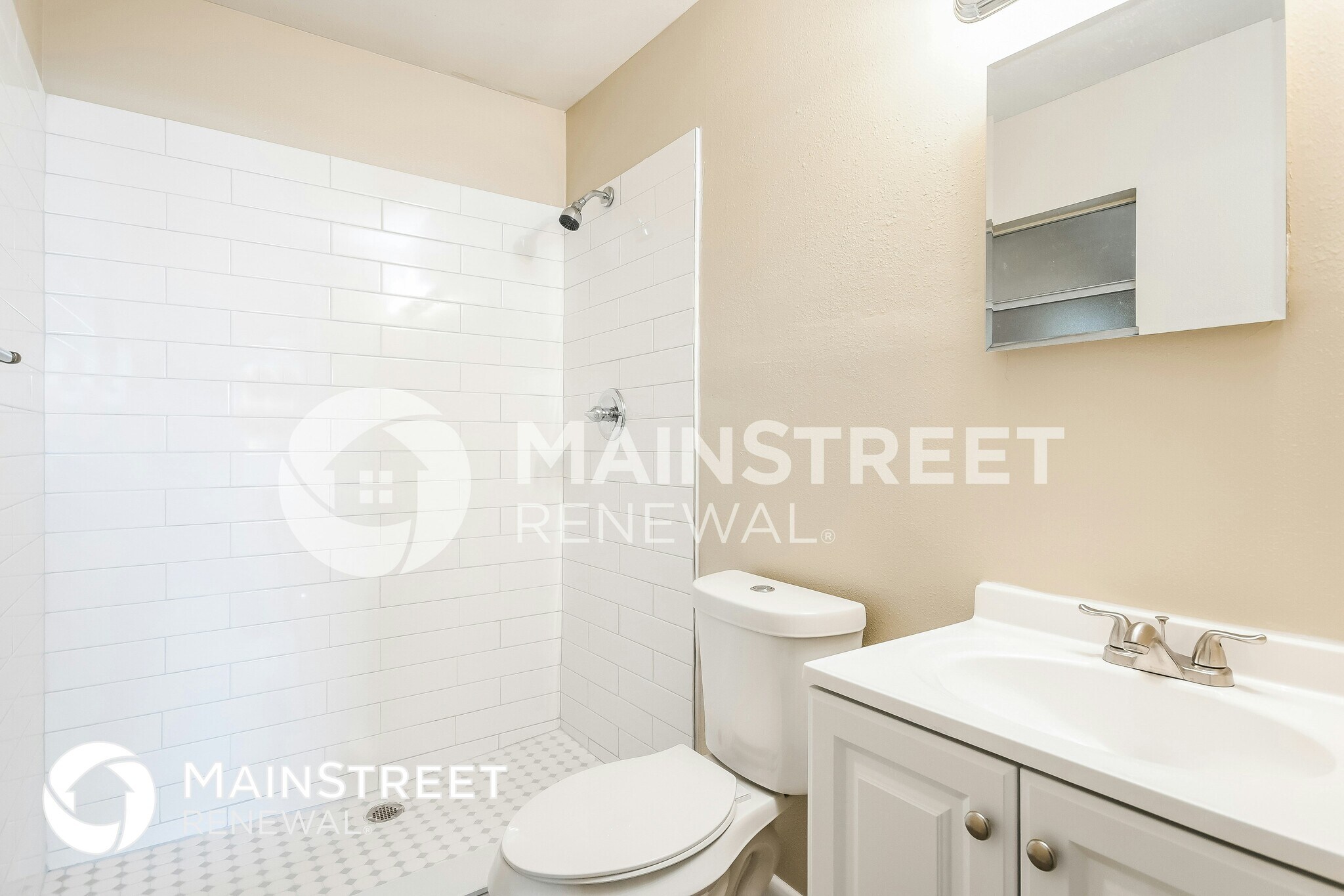 Building Photo - 2853 Magnolia Ave