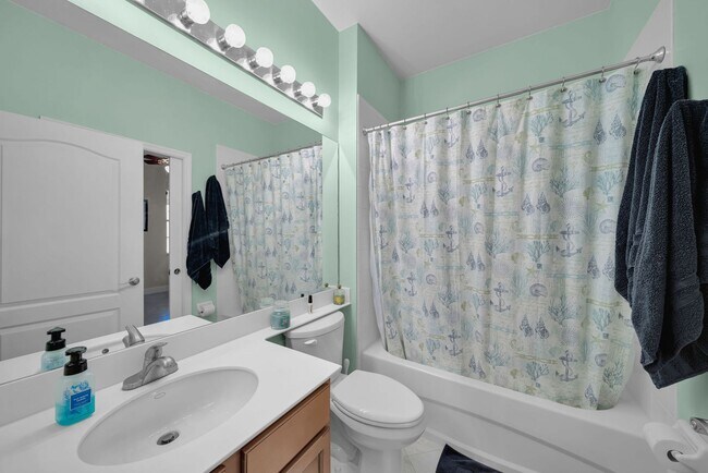 Building Photo - Serene Lakefront Living at Moody River Estates in NORTH FORT MYERS– Your Dream Home Awaits! 2BED+...