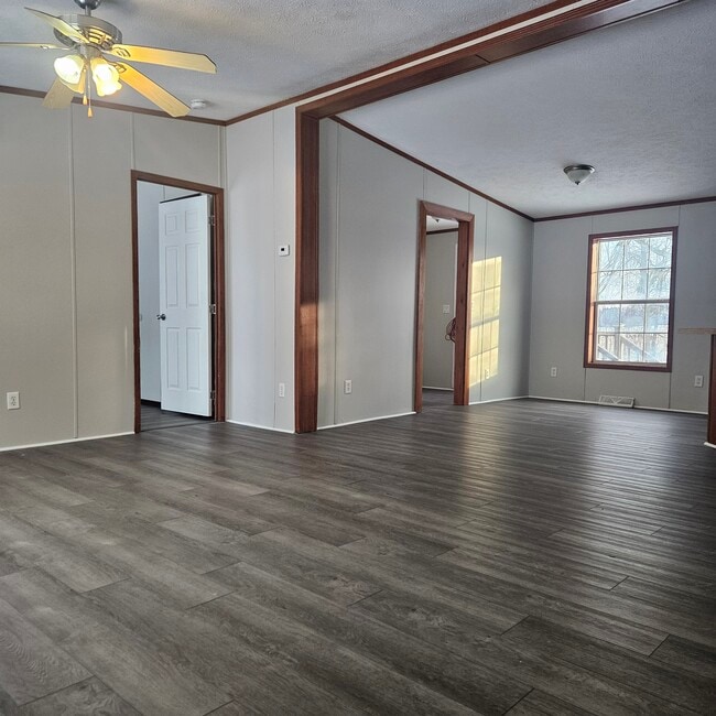 Building Photo - 3181 NY-5