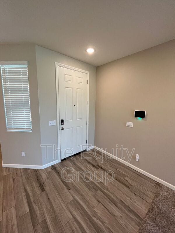 Building Photo - 4526 W Flagstaff Ave