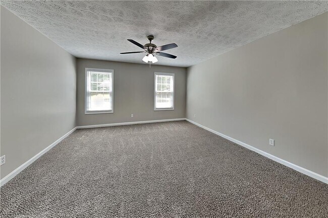 Building Photo - 1021 Orchard Mill Ln