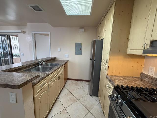 Building Photo - 2039 Dairy Mart Rd