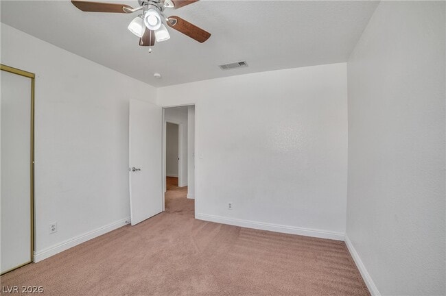 Building Photo - 2304 Chatfield Dr
