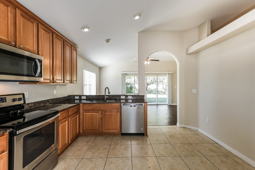 Building Photo - 2419 Hamlet Cir