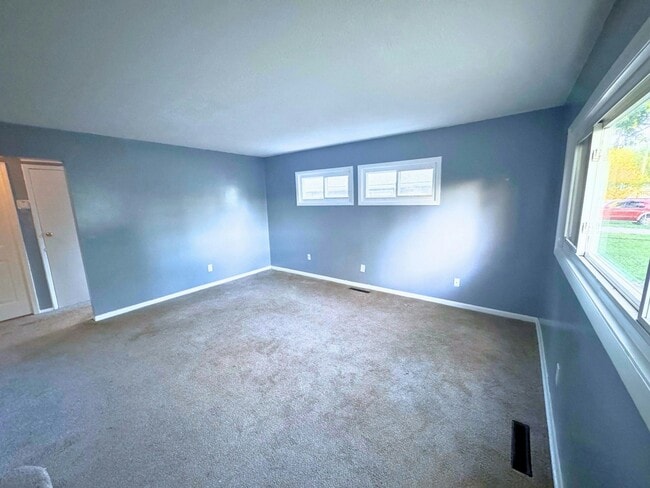 Building Photo - 2294 Minnesota Ave