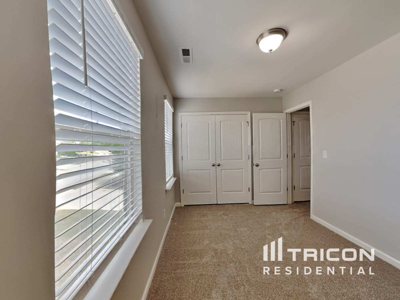 Building Photo - 239 Pamlico Dr