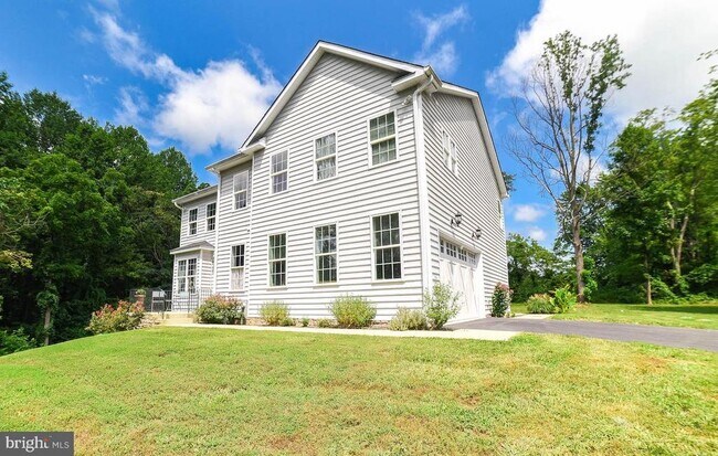 Building Photo - 416 Mill Swamp Rd