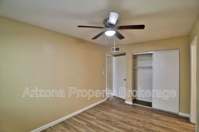 Building Photo - 601 W Rio Salado Pkwy